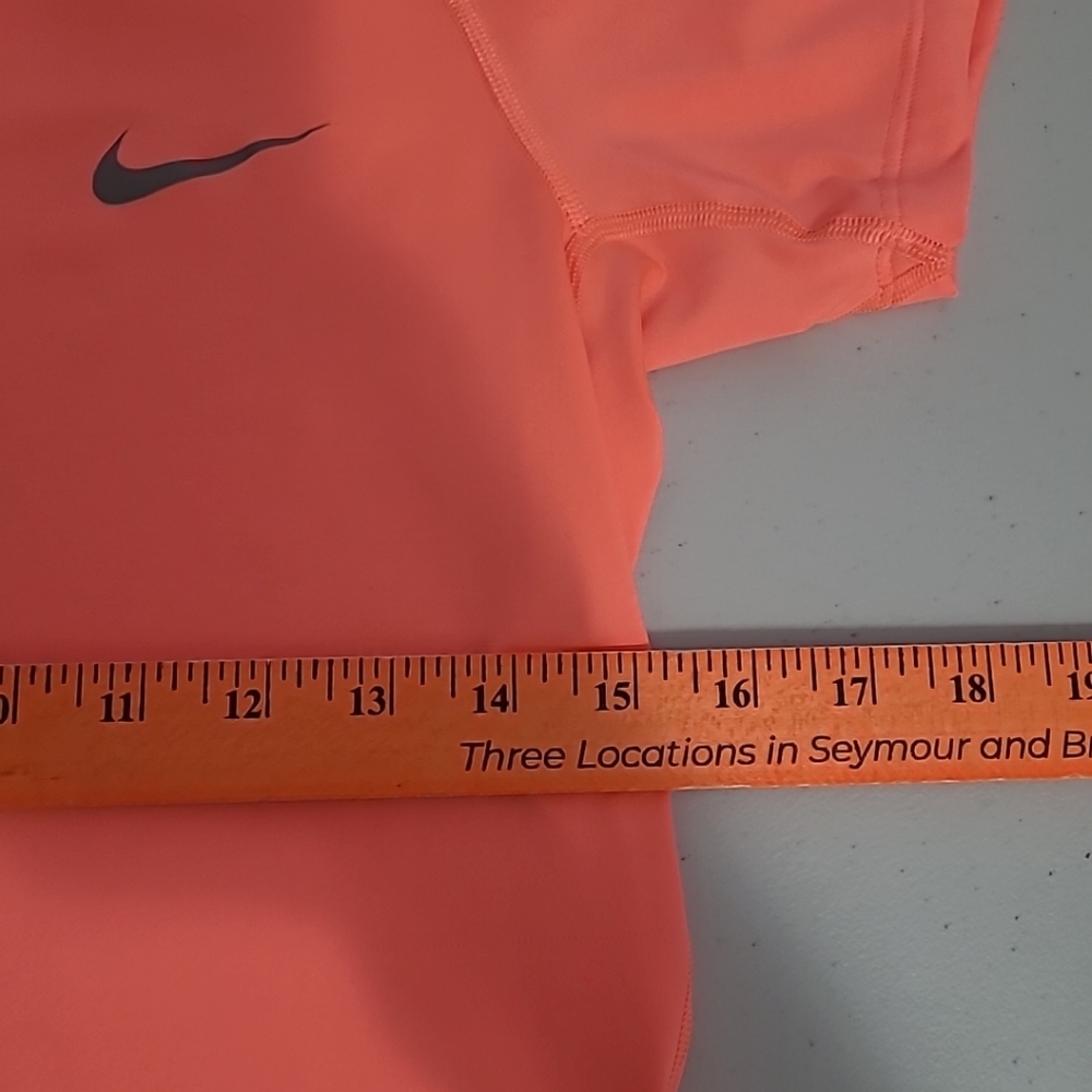 Nike Coral Orange V-Neck Short Sleeve Athletic Tee - Picture 5 of 6